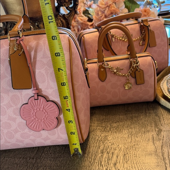 Coach Pink Signature Handbag Large Satchel Rowan Powder pink signature canvas - Picture 6 of 15